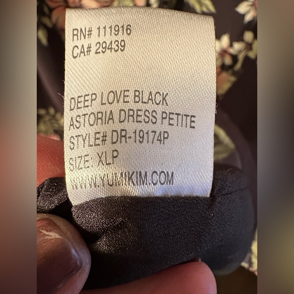 YUMI KIM Anthro ASTORIA XLP Petite Feminine Romantic Dress Floral Smocked Black - Picture 9 of 16